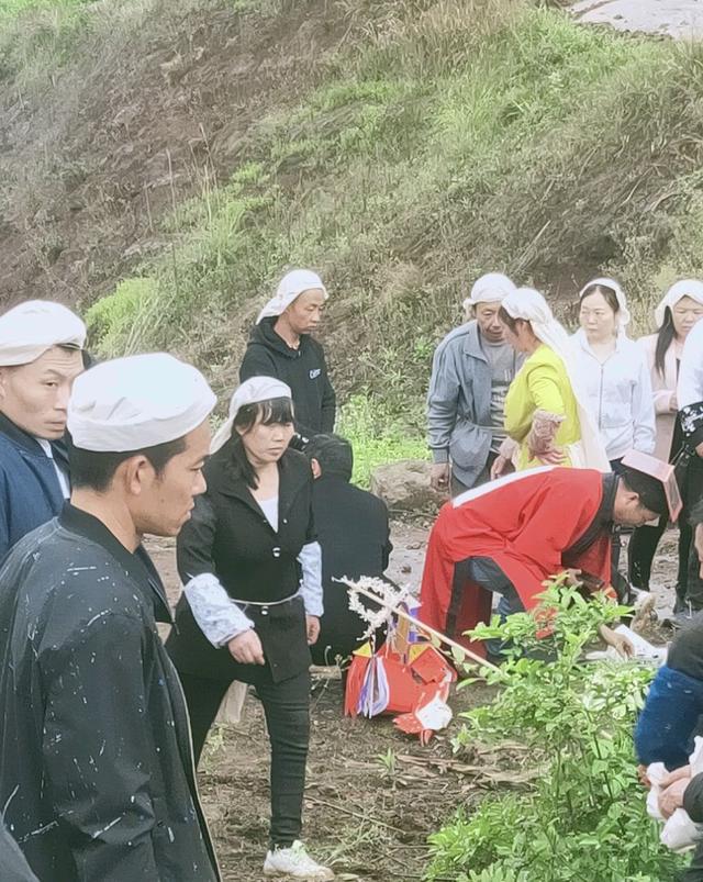 揭秘农村最流行七大骗局：骗子一天洗劫几个村，月入上百万！